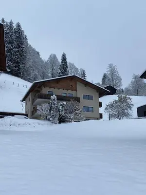 Haus Weißbacher im Winter