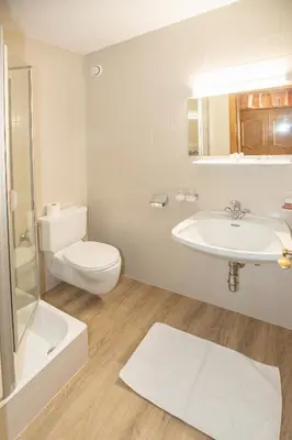 Ein Badezimmer in der Unterkunft Hotel Untermetzger