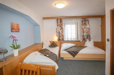 Ein Bett oder Betten in einem Zimmer der Unterkunft Hotel Untermetzger