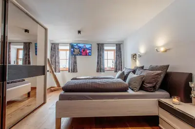 TV/Unterhaltungsangebot in der Unterkunft Exklusive 103 qm FEWO Salvenblick, gratis Skibus direkt ab Wohnung