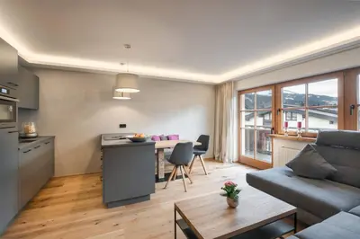 Küche/Küchenzeile in der Unterkunft Premium Apartment Zentral by Alpine Host Helpers