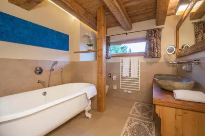 Ein Badezimmer in der Unterkunft Chalet Königsleiten 117 A