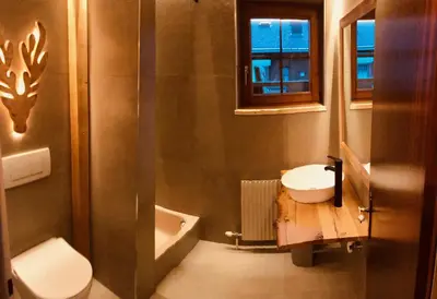 Ein Badezimmer in der Unterkunft Chalet Alpine Royal A Top 11
