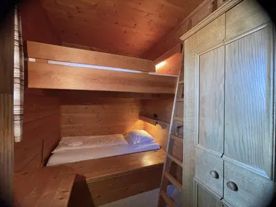 Ein Bett oder Betten in einem Zimmer der Unterkunft Haus Hölzlbauer Top 5