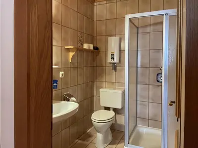 Ein Badezimmer in der Unterkunft Haus Hölzlbauer Top 5
