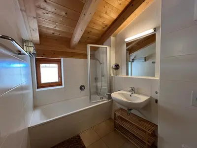 Ein Badezimmer in der Unterkunft Filzsteinanger 224 Top 4