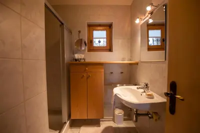 Ein Badezimmer in der Unterkunft Haus Filzstein 117 Top 2