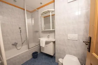 Ein Badezimmer in der Unterkunft Haus Filzstein 135 Top 3