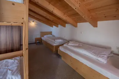 Ein Bett oder Betten in einem Zimmer der Unterkunft Haus 131 Top 3