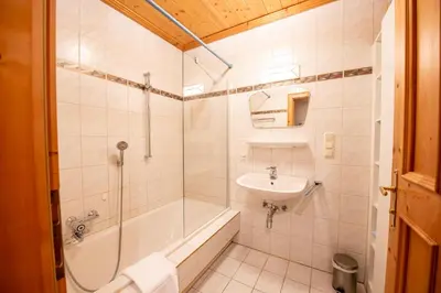 Ein Badezimmer in der Unterkunft Haus 116 Top 2