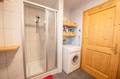 Ein Badezimmer in der Unterkunft Haus 130 Top 2
