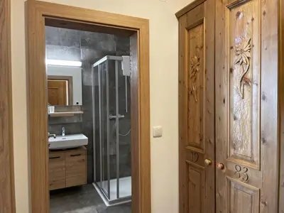 Ein Badezimmer in der Unterkunft Haus Hölzlbauer Top 1