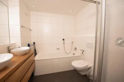 Ein Badezimmer in der Unterkunft Duxeranger E Top 3
