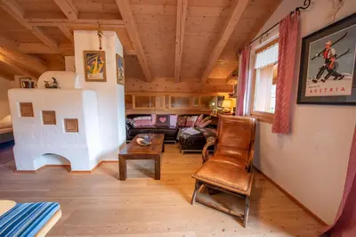Ein Sitzbereich in der Unterkunft Haus Plattenkogel Top 11