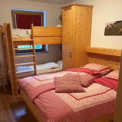 Ein Bett oder Betten in einem Zimmer der Unterkunft Duxeranger E Top 4