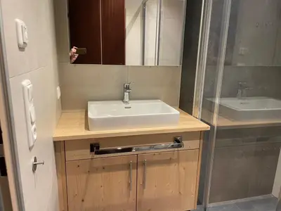 Ein Badezimmer in der Unterkunft Chalet Alpine Royal B Top 19