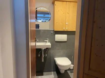 Ein Badezimmer in der Unterkunft Chalet Alpine Royal B Top 19
