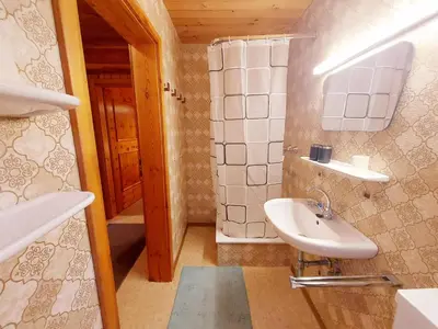 Ein Badezimmer in der Unterkunft Haus 25 Top 1