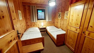 Ein Bett oder Betten in einem Zimmer der Unterkunft Haus 25 Top 1