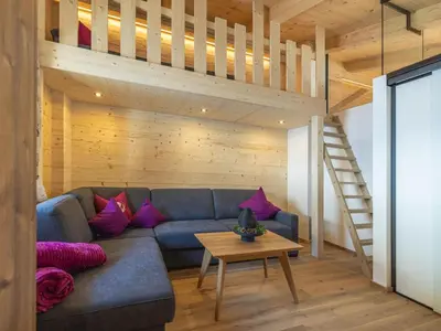 Ein Sitzbereich in der Unterkunft Siedelhütte