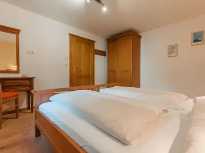 Ein Bett oder Betten in einem Zimmer der Unterkunft Apartment Lena Top 2 by Interhome