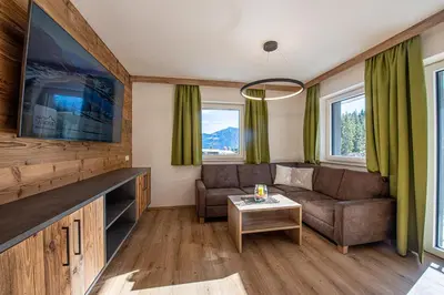 Ein allgemeiner Bergblick oder ein Berglick von der Ferienwohnung aus