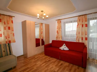 Ein Sitzbereich in der Unterkunft Holiday Home Margit by Interhome