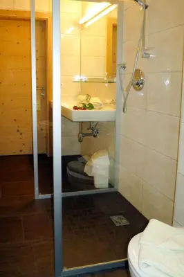 Ein Badezimmer in der Unterkunft Apartment Klammlhof-3 by Interhome