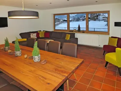 Ein Sitzbereich in der Unterkunft Apartment Apart Bergart by Interhome