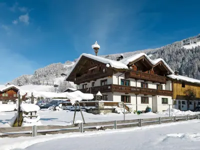Apartment Heisenhaus-3 by Interhome im Winter