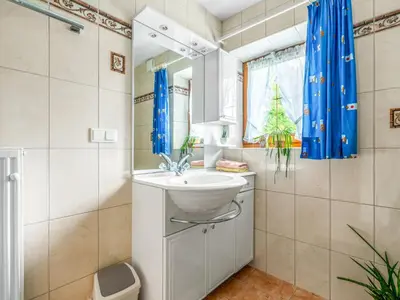 Ein Badezimmer in der Unterkunft Apartment Markus by Interhome