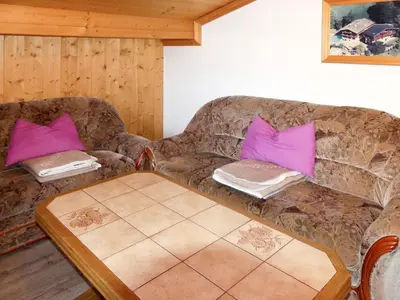 Ein Sitzbereich in der Unterkunft Apartment Kammerlander by Interhome
