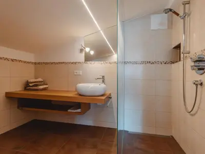 Ein Badezimmer in der Unterkunft Apartment Schoppengrub by Interhome