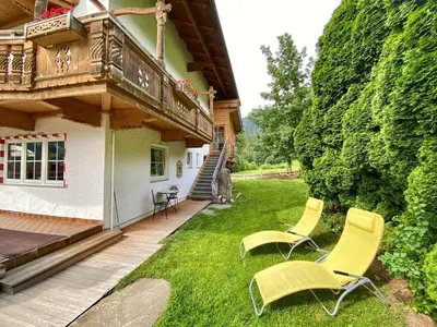 Ein Garten an der Unterkunft Apartment Sonneck by Interhome
