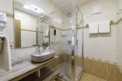 Ein Badezimmer in der Unterkunft Hotel ZUM STERNENHOF