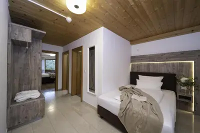Ein Bett oder Betten in einem Zimmer der Unterkunft Hotel ZUM STERNENHOF