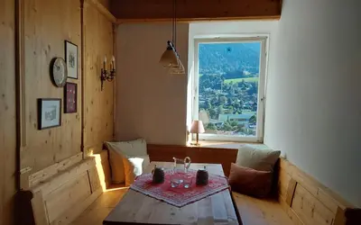 Ein Sitzbereich in der Unterkunft City Kitz