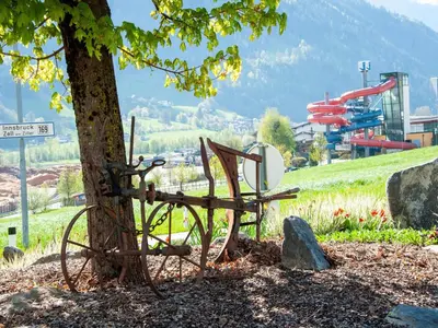 Ein allgemeiner Bergblick oder ein Berglick von des Ferienhauses aus