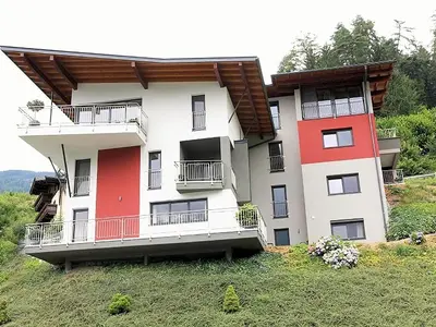 Das Gebäude in dem sich die Ferienwohnung befindet