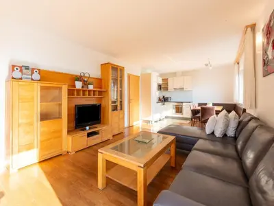 TV/Unterhaltungsangebot in der Unterkunft Apartment in Fügen near Spieljoch Ski