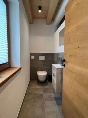 Ein Badezimmer in der Unterkunft Chalet Maris