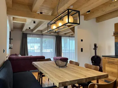 Ein Sitzbereich in der Unterkunft Chalet Maris