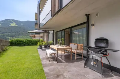 Ein allgemeiner Bergblick oder ein Berglick von der Ferienwohnung aus