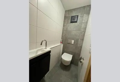 Ein Badezimmer in der Unterkunft Schöneben Chalet Waldblick