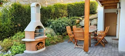 Ein Garten an der Unterkunft Schöneben Chalet Drei Sonnen