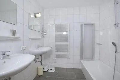Ein Badezimmer in der Unterkunft Schöneben Chalet Edelhirsch