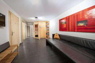 Ein Sitzbereich in der Unterkunft Schöneben Chalet Anton