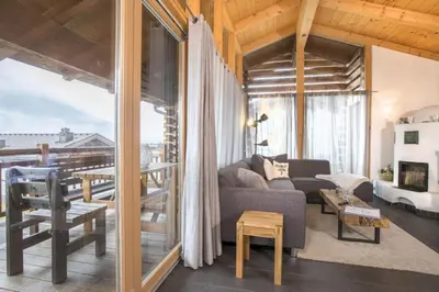 Ein Sitzbereich in der Unterkunft Schöneben Chalet Anne Marie