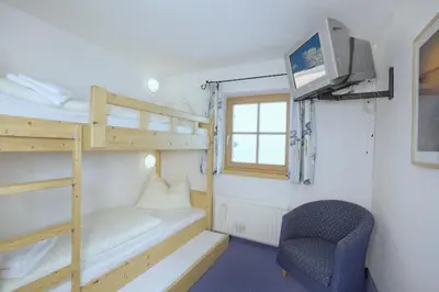 TV/Unterhaltungsangebot in der Unterkunft Schöneben Heidi's Alm Hütte