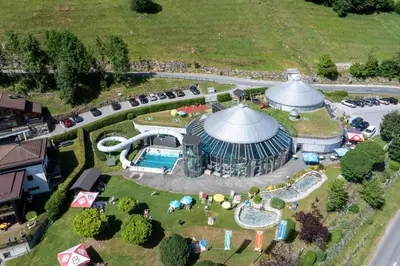 Der Swimmingpool an oder in der Nähe von Schöneben Chalet MilKa